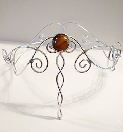 Tiare medieval crown adorned with a Tiger eye