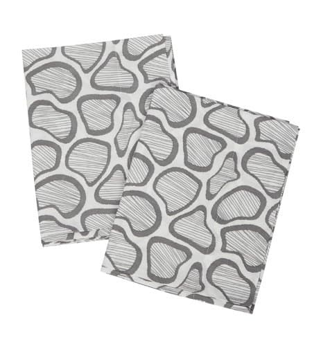 Argington 2 Piece Standard Pillow Case Set, Spots