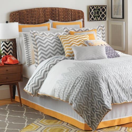 Jill Rosenwald Plimpton Flame Comforter Set, King, Pearl