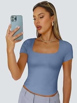 Trendy Queen Short Sleeve Shirts for Women Double Lined Square Neck Cute Going Out Crop Tops Spring Summer Teens Basic Tees