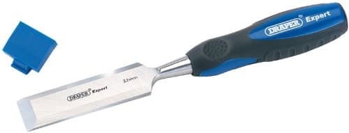EXPERT 32MM WOOD CHISEL - Expert Quality, full length bevel edged blades manufactured from chrome vanadium steel hardened, tempered, finely ground and clear lacquer coated for corrosion protection. Impact-resistant soft grip polypropylene handles with striking caps. All blades have blade guards. Display packed.