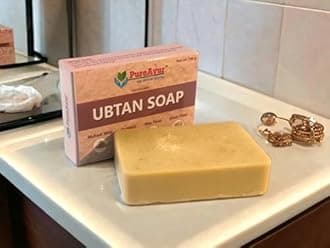 handmade Ubtan soap (Pack of 5) made with multani mitti, turmeric, rice flour and gram flour. Natural & organic ingredient