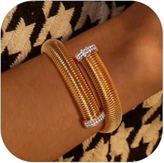 Gold Bracelets for Women, Gold Bangles for Women Chunky Bangle Bracelets for Women Bracelets Stack Tarnish Free Gold Jewelry Set of 3 for Women Accessories for Her Gifts