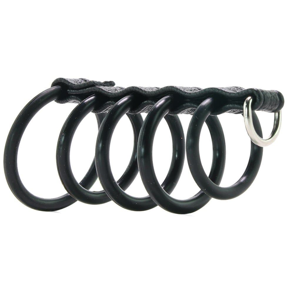 5 Rubber Rings"Gates of Hell" with Leash