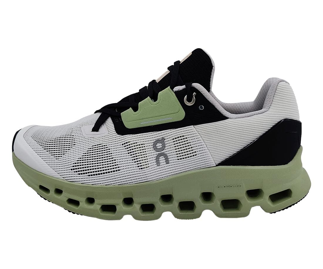 ON Cloudstratus Woman