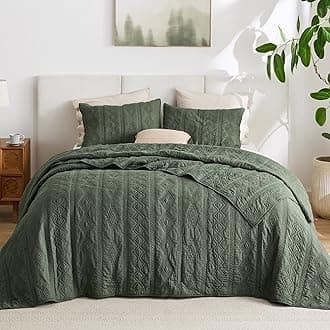 Bedsure 100% Cotton Quilt Set - Queen Size Bedspread, Lightweight Soft Bed Coverlet, PureWoven, 3-Piece Cozy Stitching Quilt Set with 2 Pillow Shams in Geometric Pattern, 90x96, Olive Green